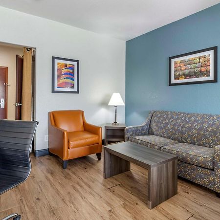 Best Western Plus Victoria Inn & Suites Dış mekan fotoğraf