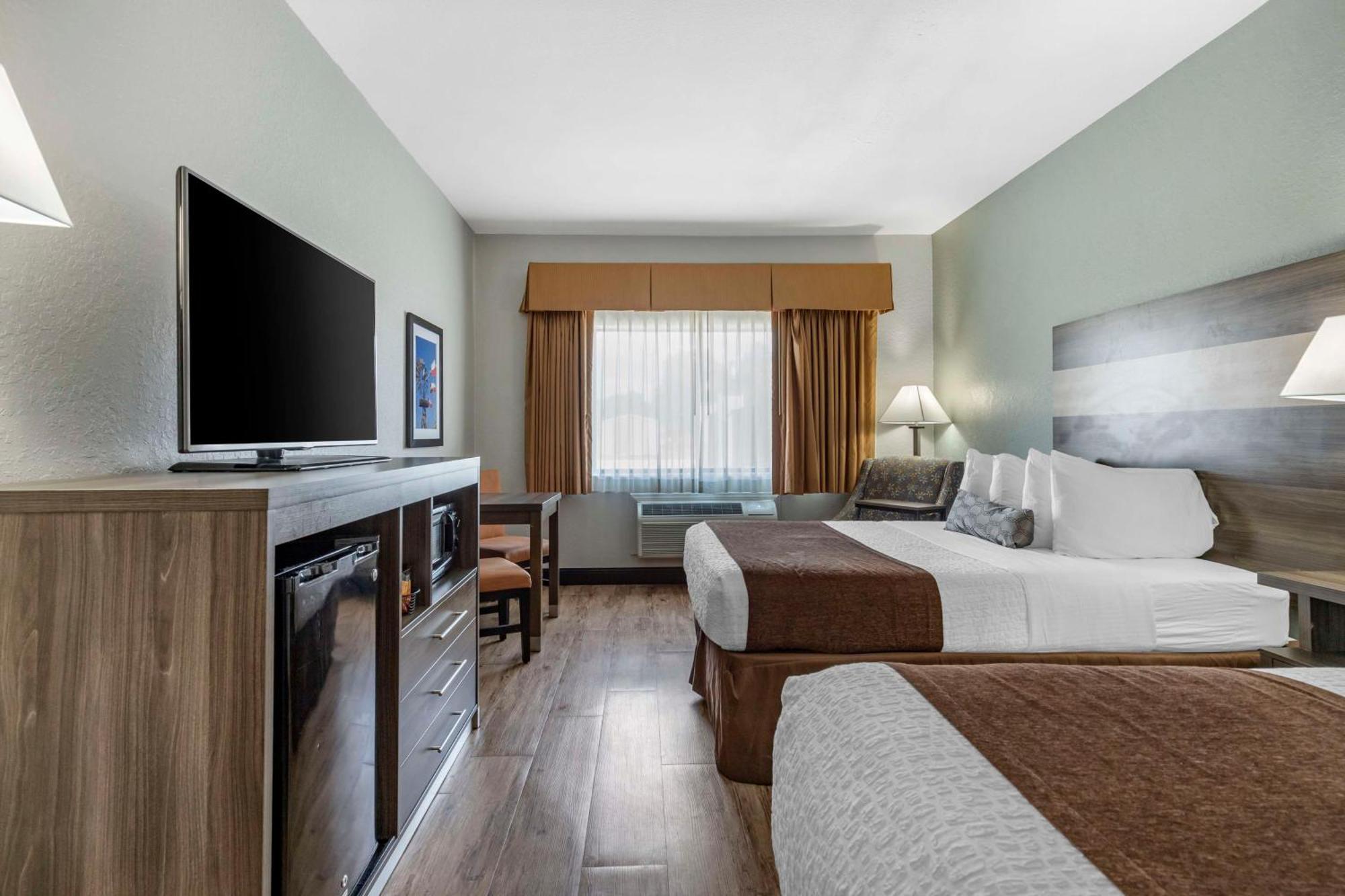 Best Western Plus Victoria Inn & Suites Dış mekan fotoğraf
