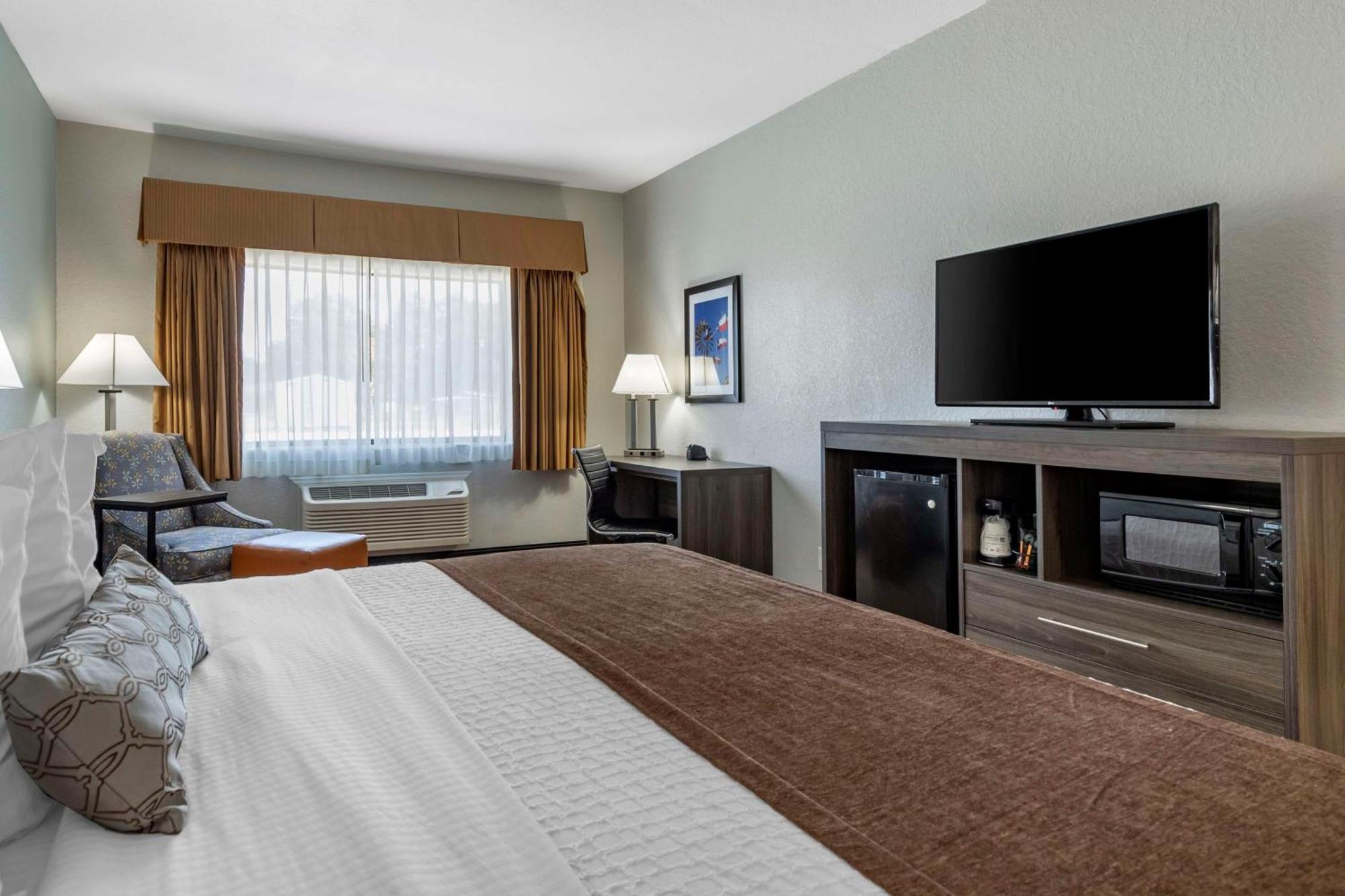 Best Western Plus Victoria Inn & Suites Dış mekan fotoğraf