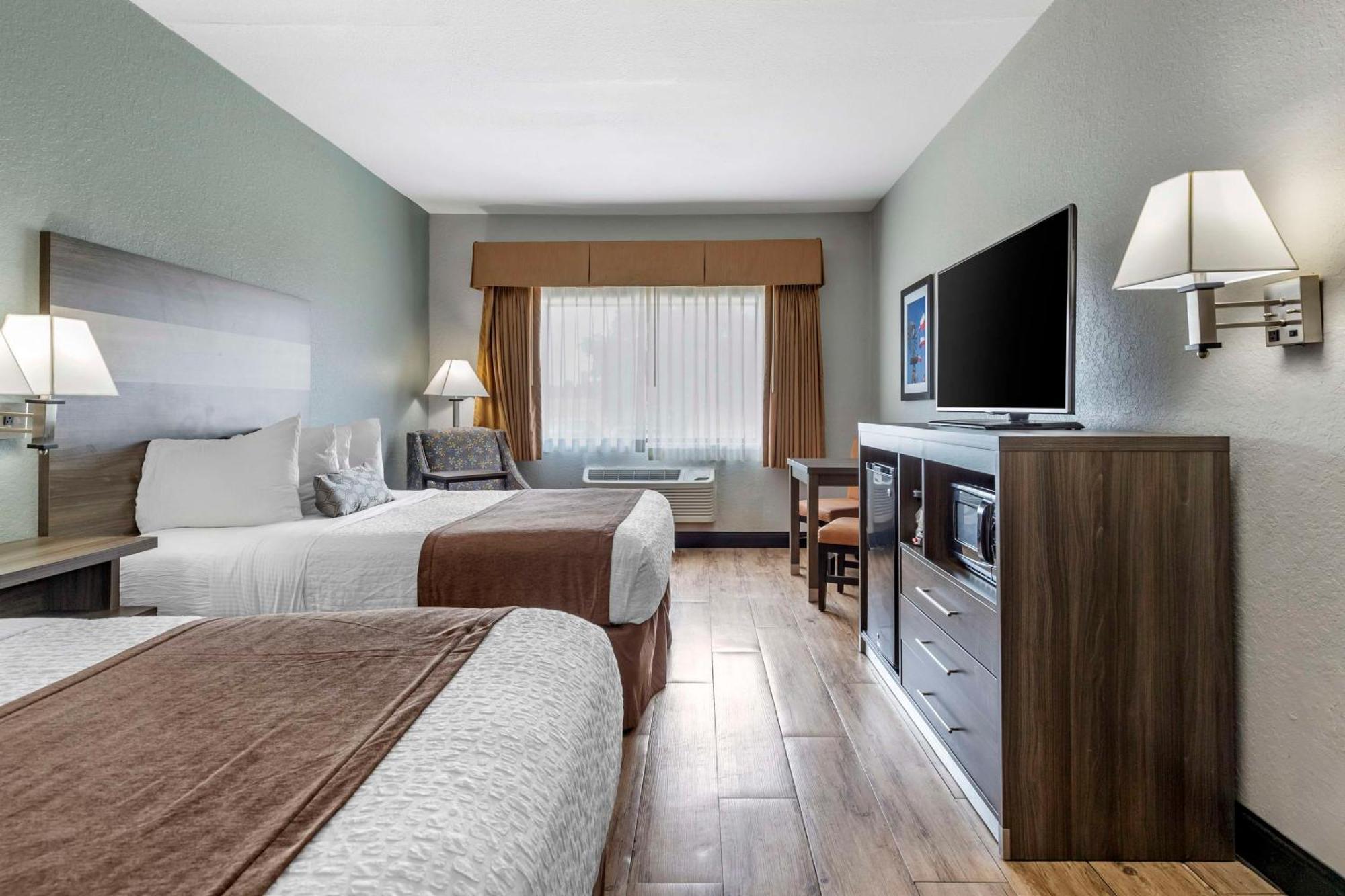 Best Western Plus Victoria Inn & Suites Dış mekan fotoğraf